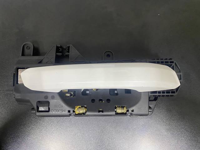Накладка ручки дверей 80A837240GRU VAG
