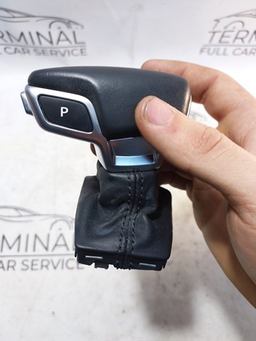 Рукоятка важеля КПП 80B713140CIBR VAG