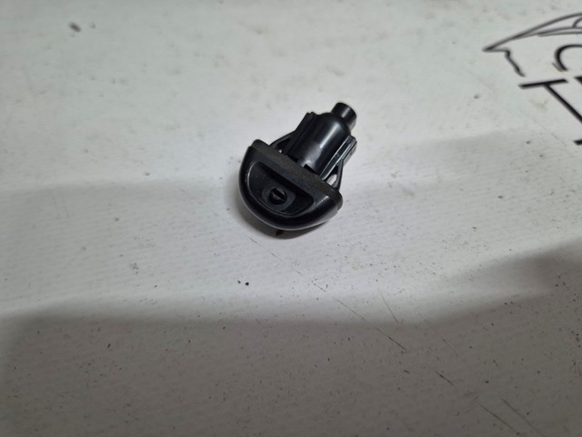Омивач скла дверей задка 8539178010 TOYOTA