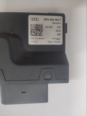 Модуль управління (ЕБУ) паливного насоса 8W0906093F VAG