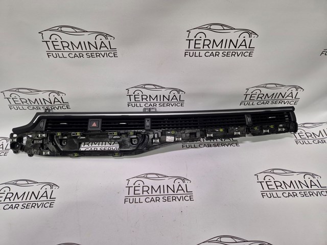 Вентиляція передка 8W1820902D6PS VAG