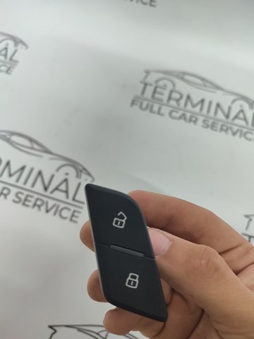 Вимикач центрального замка 8W1962108 VAG