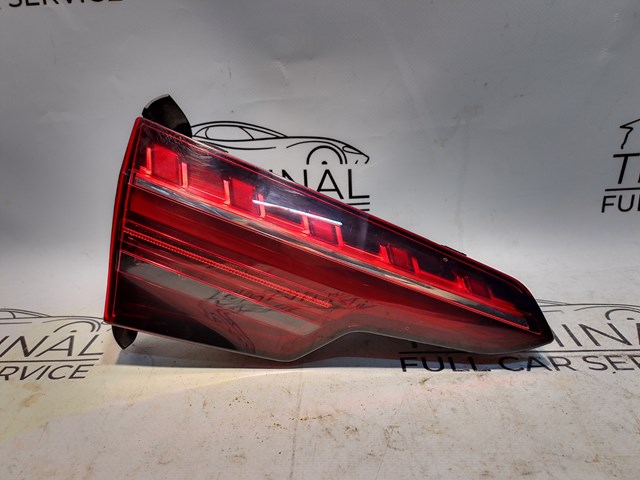 Задня ліва внутрішня фара 8W5945093AB VAG