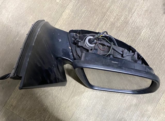 Корпус дзеркала заднього виду, правий A1678109401 MERCEDES