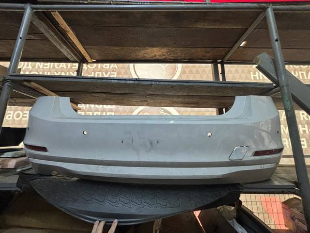 Бампер задній 51127312733 BMW