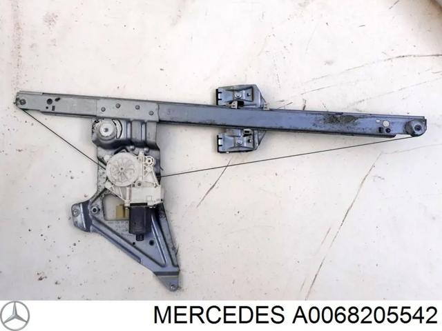 Мотор склопідйомника дверей передніх, правих A0068205542 MERCEDES