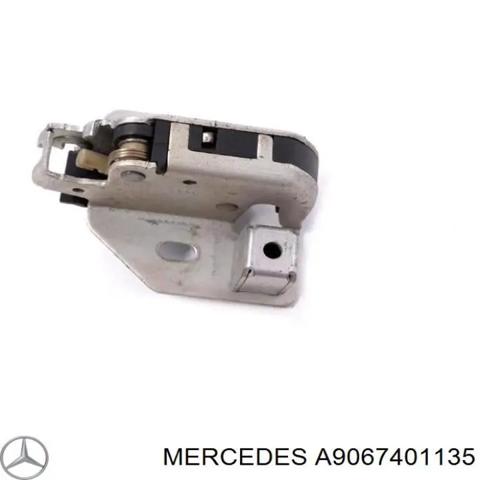 Замок задньої лівої двостулковщї двері, верхній A9067401135 MERCEDES