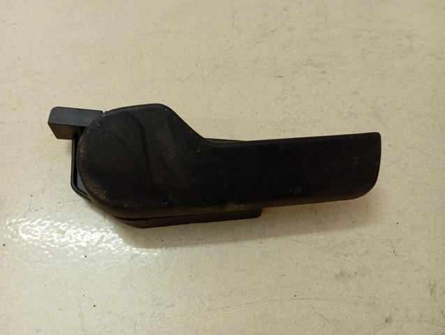 Кронштейн ручки відкривання капота 1J1823633 VAG