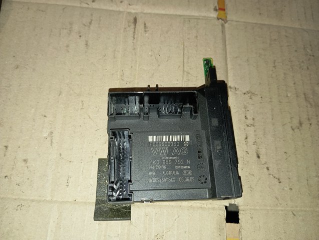 Блок комфорту 1K0959792N VAG