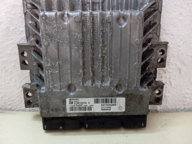 Блок електронного управління 237102426R RENAULT