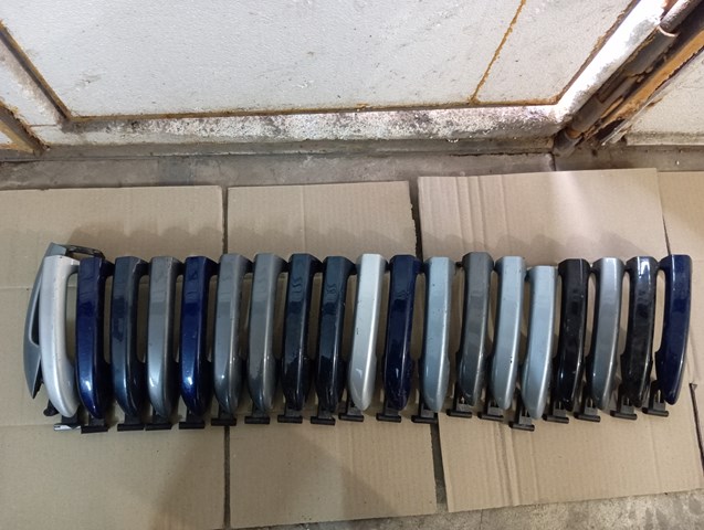 Ручка двере в зборі 3C0837206 VAG