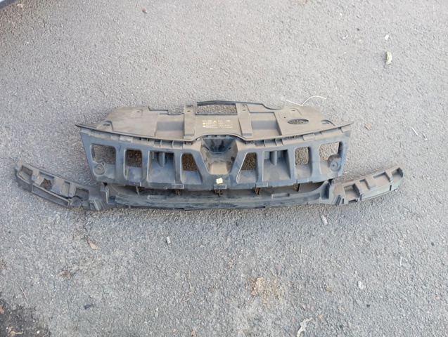 Решітка радіатора 620367065R RENAULT