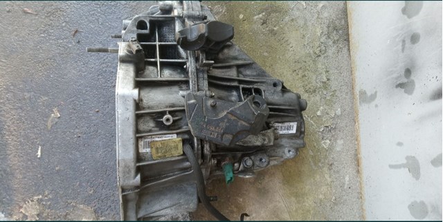 КПП в зборі 7701700589 RENAULT