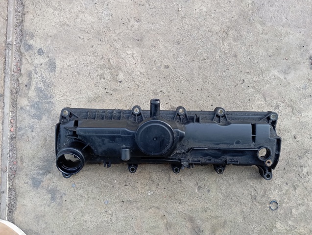 Кришка клапанна 8200756123 RENAULT