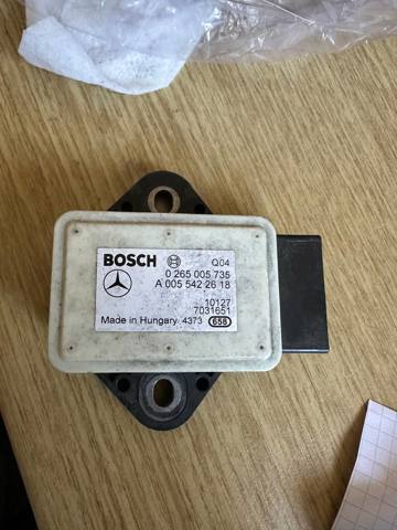 Датчик поперечного прискорення (ESP) A0055422618 MERCEDES