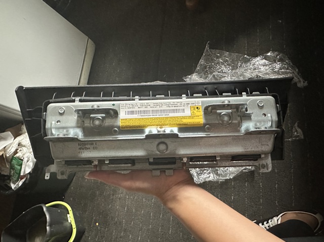 Подушка Айрбег водія захисту колін A1178600402 MERCEDES