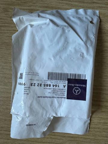 Заглушка бампера буксирувального гака, задня A1648853223 MERCEDES
