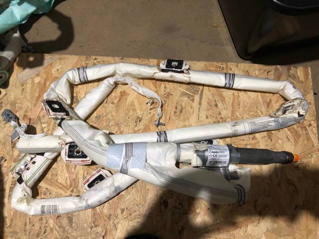 Подушка безпеки, збоку ліва айрбег A1668600902 MERCEDES