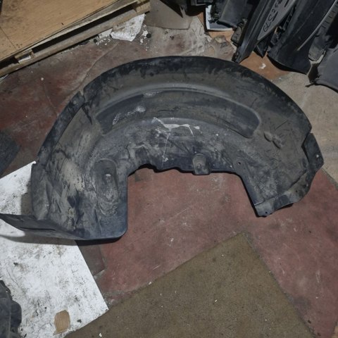 Підкрилок заднього крила, правий A1668847522 MERCEDES