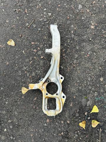 Цапфа поворотного кулака A1673322600 MERCEDES