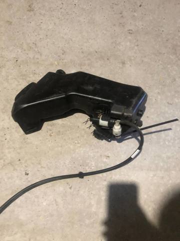 Горловина бачка омивача A2058600160 MERCEDES
