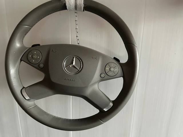 Рульове колесо A2124600303 MERCEDES