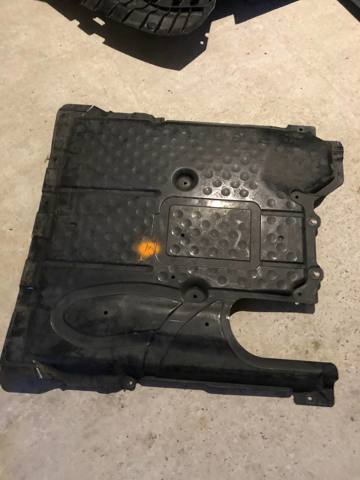 Захист двигуна задня A2535200323 MERCEDES