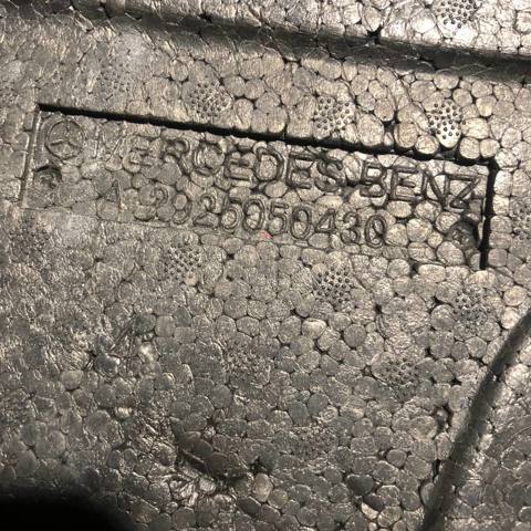 Повітроводи системи охолодження двигуна A2925050430 MERCEDES