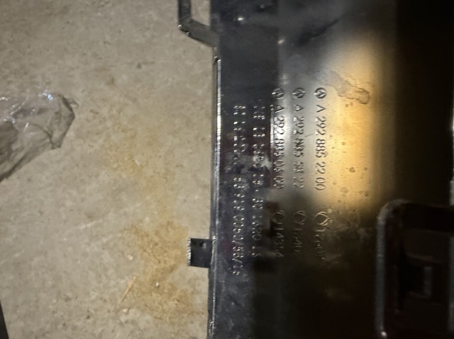 Накладка бампера переднього A2928852200 MERCEDES