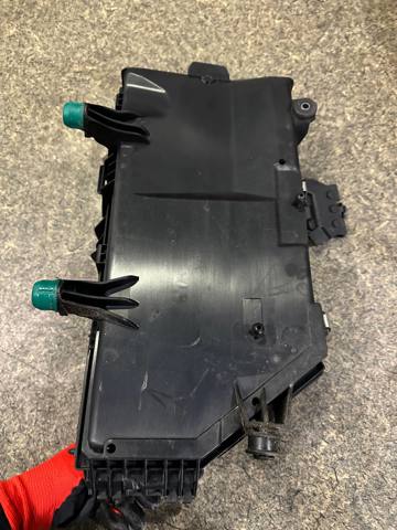 Коробка фільтра Mercedes E