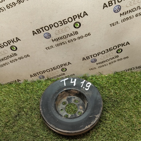 Шків колінчастого вала 028105253A VAG