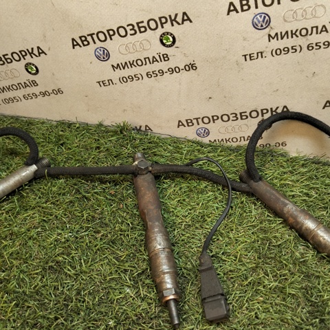 Форсунка вприску палива 028130201S VAG