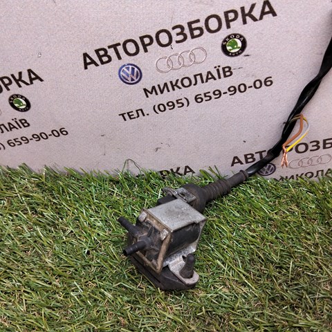 Клапан соленоїд регулювання заслонки EGR 028906283F VAG