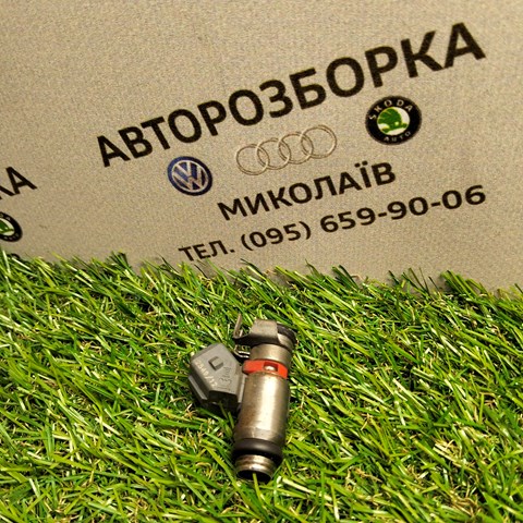 Форсунка паливна 036031C VAG