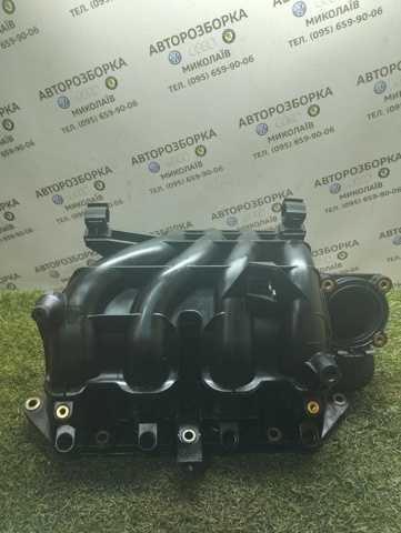 Колектор впускний 036129711BK VAG
