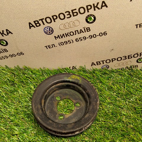 Шків водяної помпи 037121031A VAG