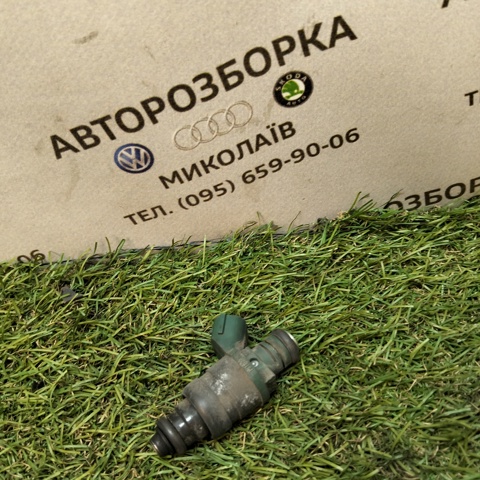 Форсунки електромагнітні 037906031AL VAG