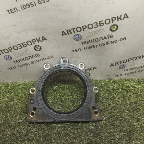 Сальник коленвала корінний 038103171B VAG