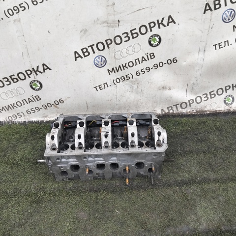 Головка блоку циліндрів 038103373R VAG