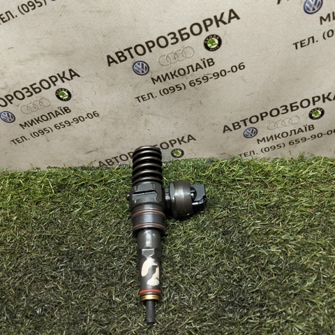 Форсунки електромагнітні 038130073AN VAG