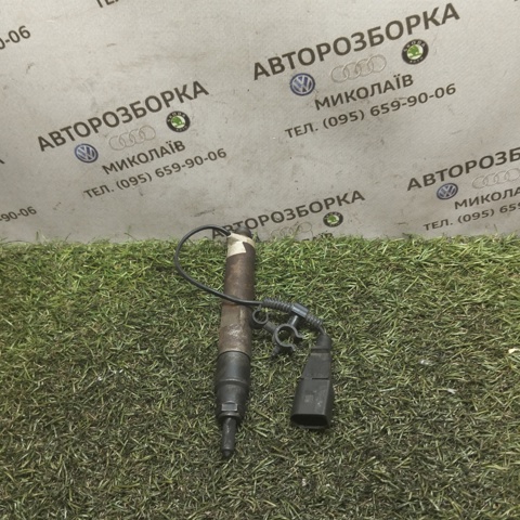 Форсунка паливна 038130202B VAG