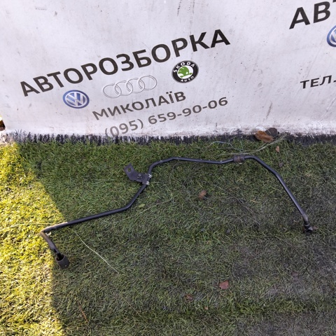 Кронштейн трубки подачі олії до турбіни 038145859A VAG