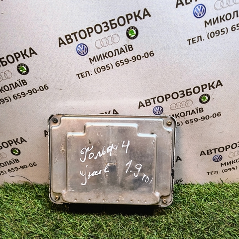 Мізки мотора 038906012M VAG