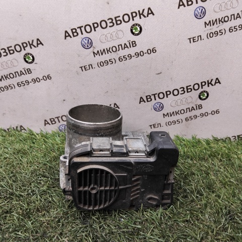Заслінка повітряна 03C133062A VAG