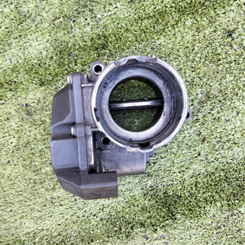 Заслінка повітряна 03G128063G VAG