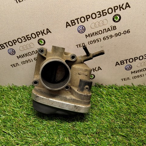 Блок дросельної заслінки 047133062D VAG