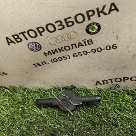 Зворотній клапан повернення палива 057127247A VAG