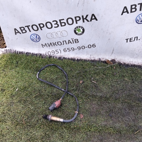 Лямбда зонд, датчик кисню до каталізатора 057906262 VAG