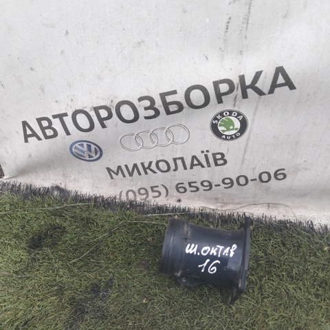 Повітромір 058133471 VAG