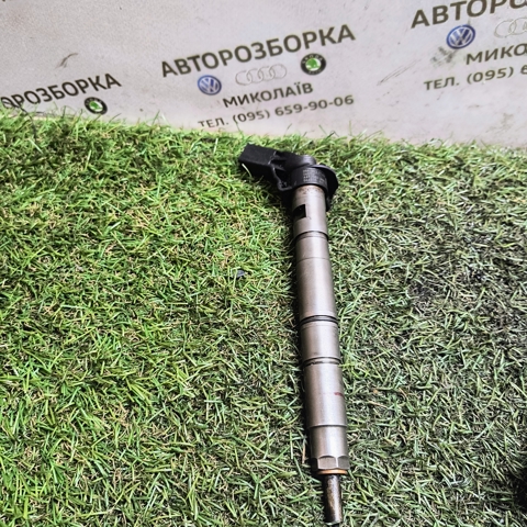 Форсунка паливна 059130277AB VAG